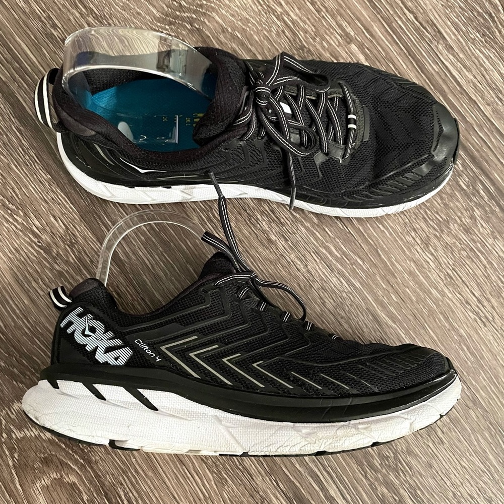Hoka one one Clifton 4 7.5 wide